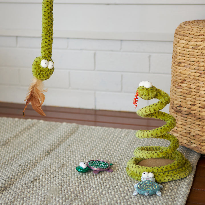 Topsy Turtle With Catnip & Silvervine Cat Toys